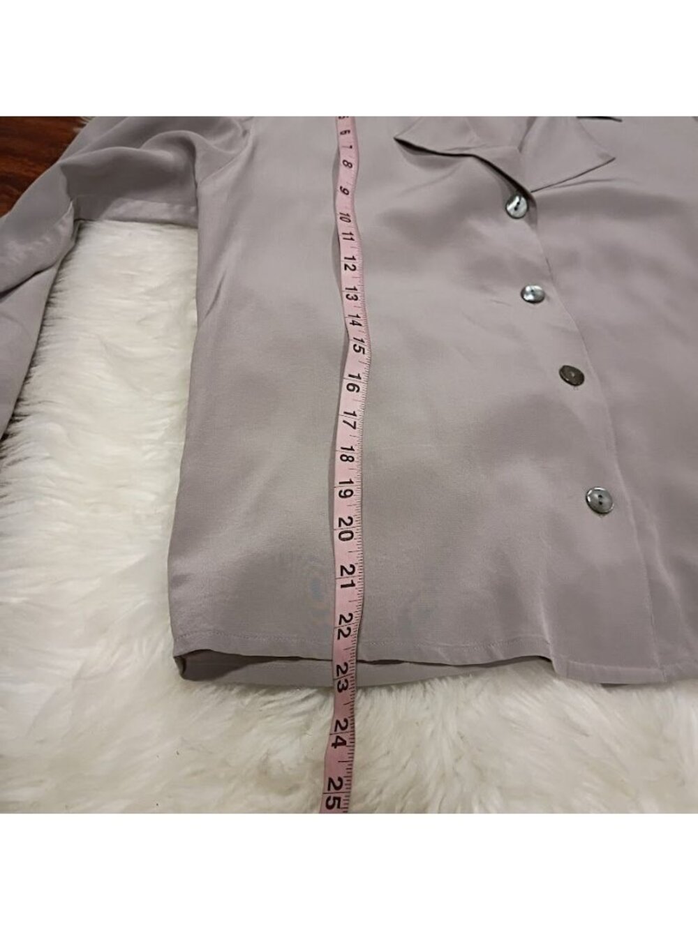 Jaeger Silk Button-Up Blouse Gray M Cropped  Vintage Pre-Owned - Picture 7 of 14